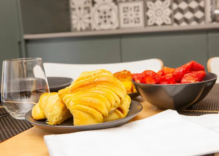 Amadeo - Gaia/porto 3.º T Lägenhet