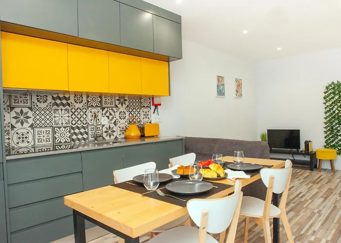 Amadeo - Gaia/porto 3.º T Lägenhet *